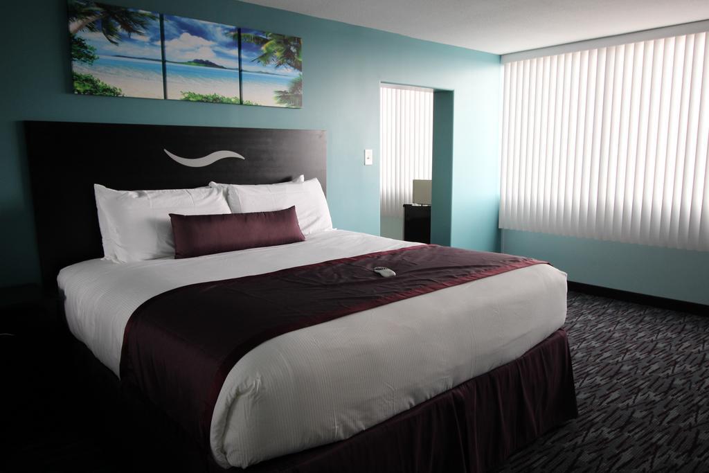 California Palms Hotel And Suites Austintown Dış mekan fotoğraf
