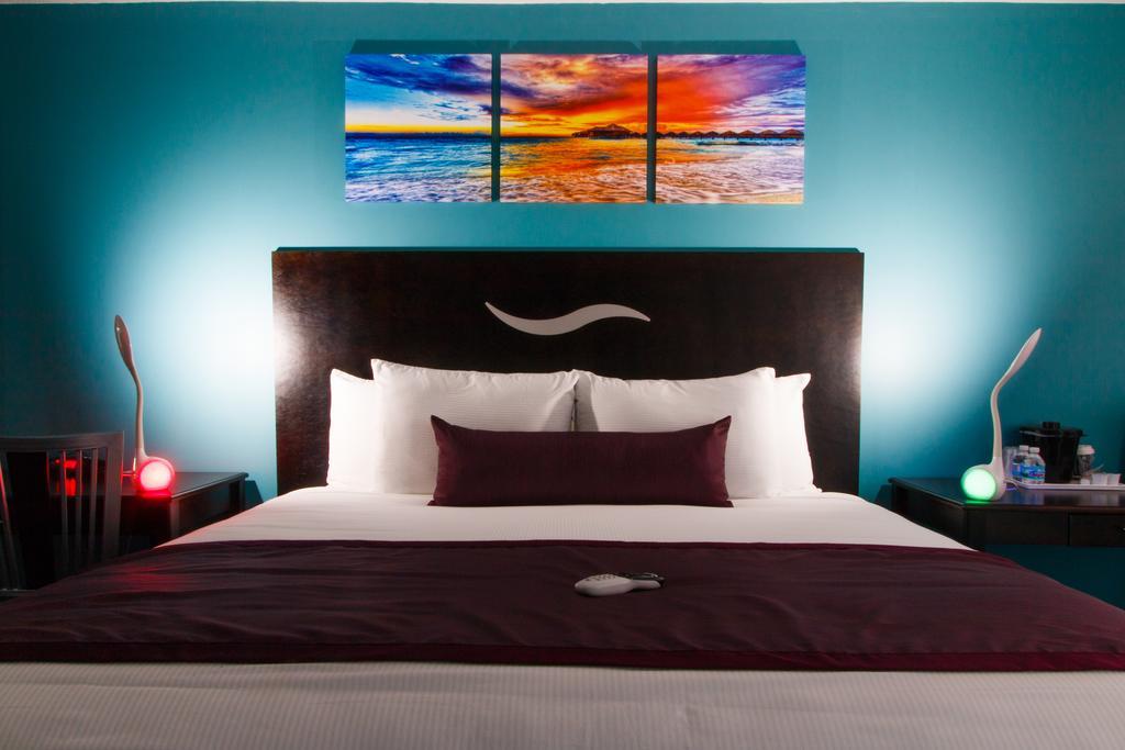 California Palms Hotel And Suites Austintown Dış mekan fotoğraf