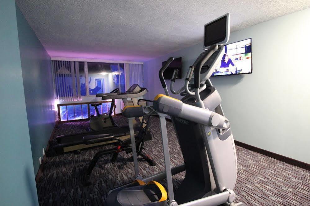 California Palms Hotel And Suites Austintown Dış mekan fotoğraf